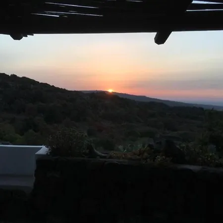 Dammusi La Favarotta Tatil Evi Kamma
